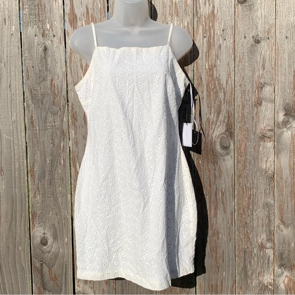 1. STATE Women's Size 8 Off White Eyelet Adjustable Spaghetti Straps Mini Dress - Picture 2 of 14